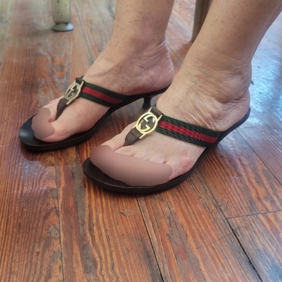 Gucci Kitten Heels - Picture 14 of 14